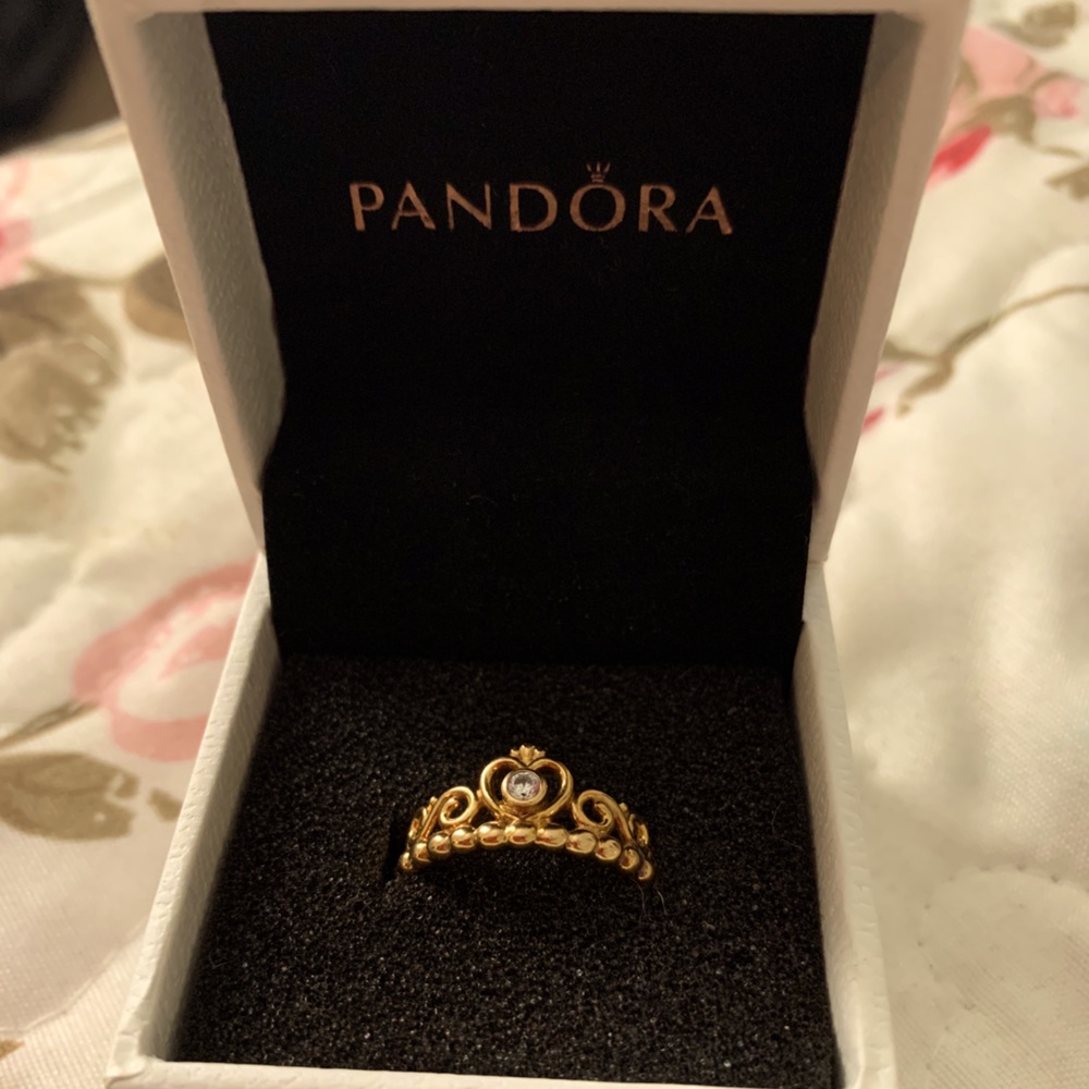 Pandora ring